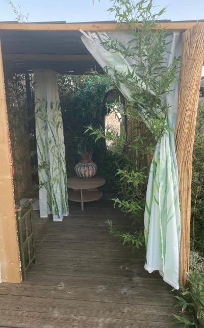 Camping car fixe dans la campagne Pianottoli-Caldarello (Corsica)